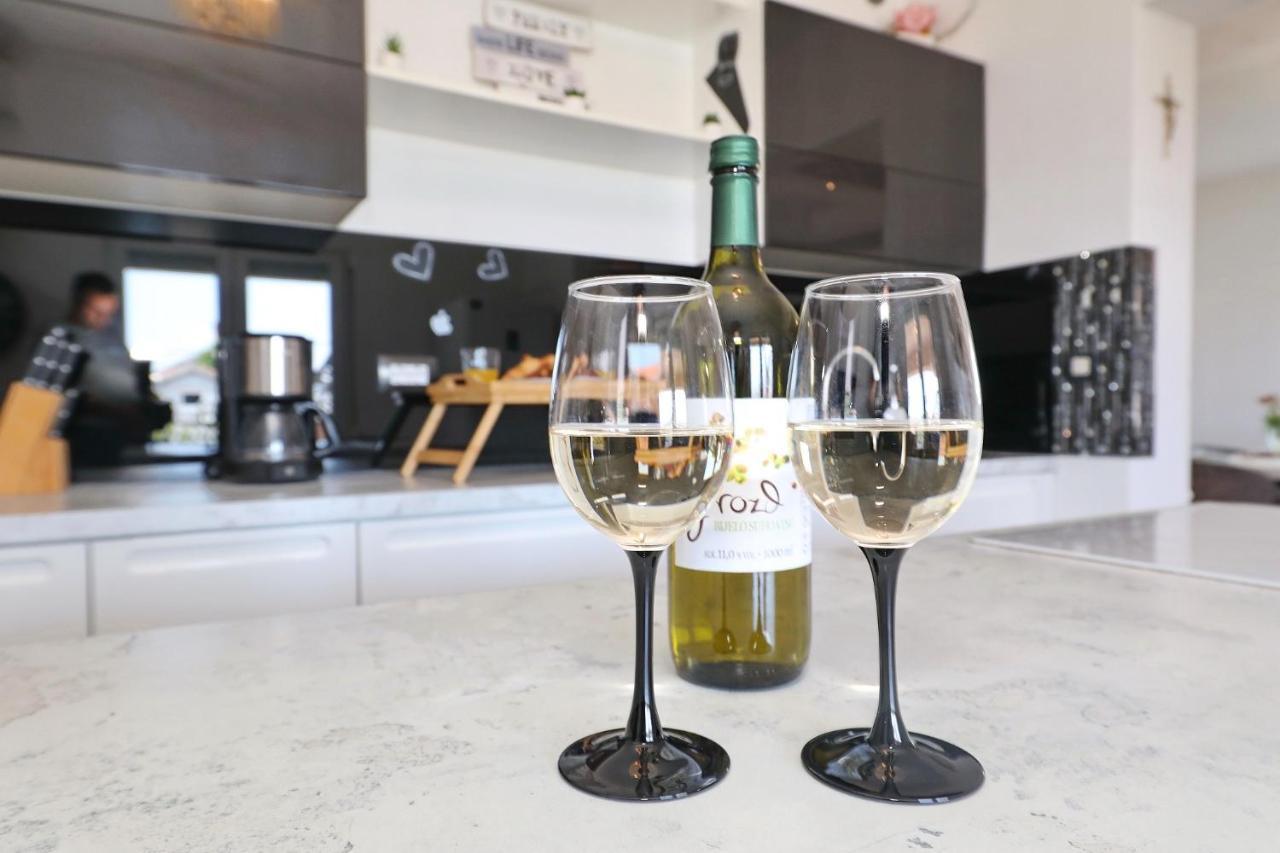 Apartman Nika Sa Jacuzzijem Zadar Luaran gambar